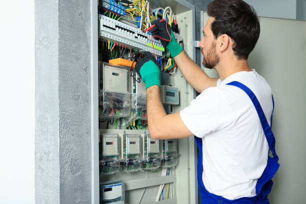 Best Emergency Electrical Repair  in Junction City, KS